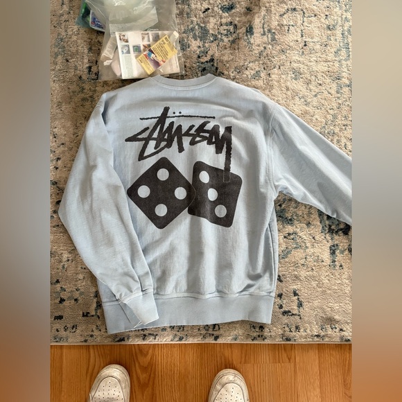 STUSSY CREWNECK - Picture 2 of 3